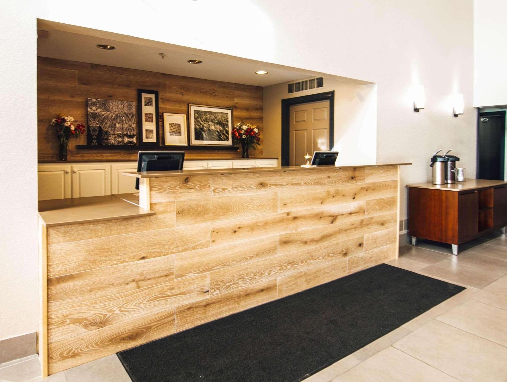 Country Inn & Suites By Radisson, Stockton, Il Exteriör bild